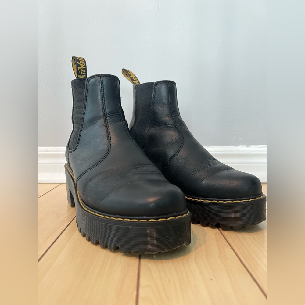 Doc Martens Platform Chelsea Boots